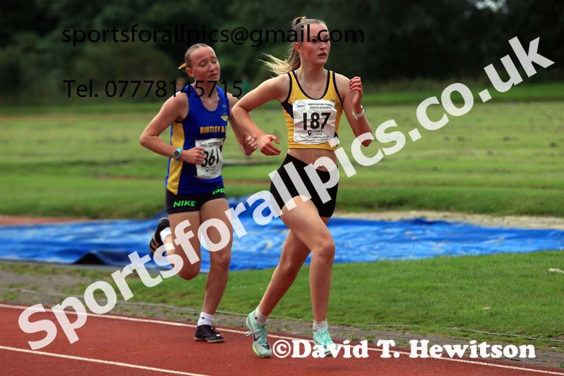 The 1500 metres, Wednesday, july 24th, 2024 NEGP 5, Monkton Stadium.  Photo: David T. Hewitson/Sports for All Pics